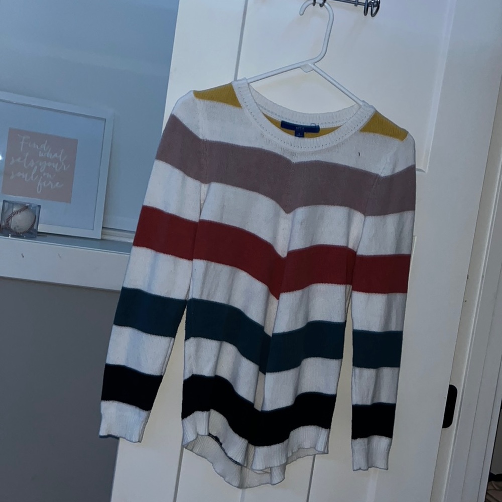 APT. 9 Sweater. Size small. Selling for $14 willing to negotiate.